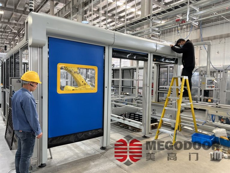 機(jī)器人設(shè)備防護(hù)快速門：高效、安全的工業(yè)解決方案縮略圖